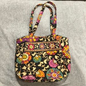 Vera Bradley hand bag excellent condition